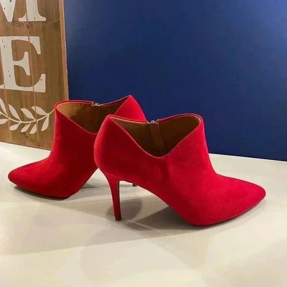 Jessica Simpson Red Stiletto Ankle Boots - Picture 5 of 7